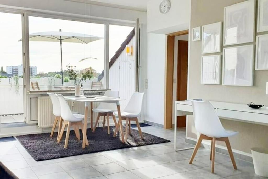 Modernes Und Ruhiges Appartement Mit Loggia Marl Extérieur photo