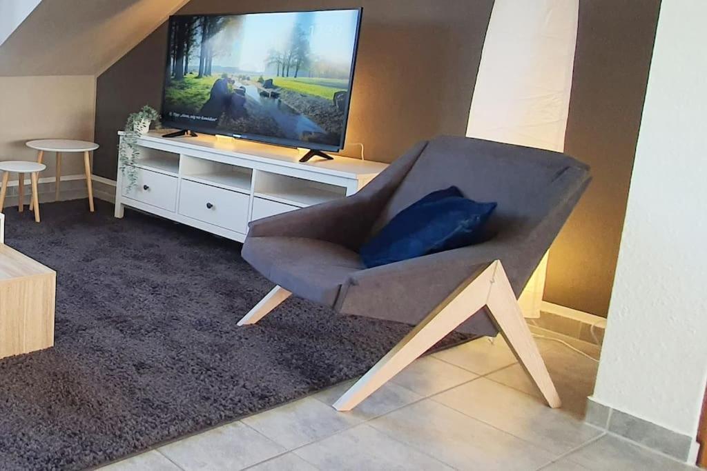 Modernes Und Ruhiges Appartement Mit Loggia Marl Extérieur photo