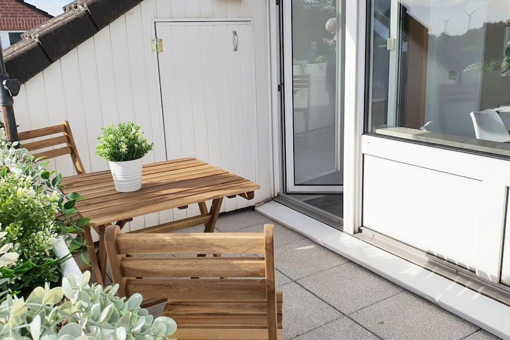 Modernes Und Ruhiges Appartement Mit Loggia Marl Extérieur photo